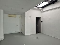 Kampong Glam Conservation Area (D7), Shop House #604215751